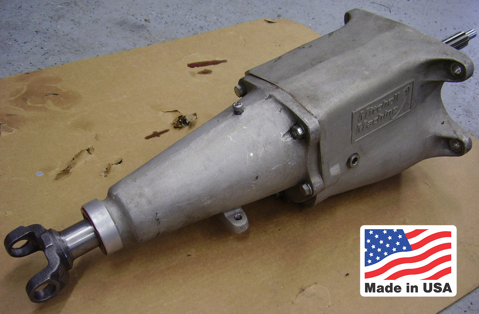 Lightweight aluminum racing transmission for IMCA and USRA modifieds and stock cars